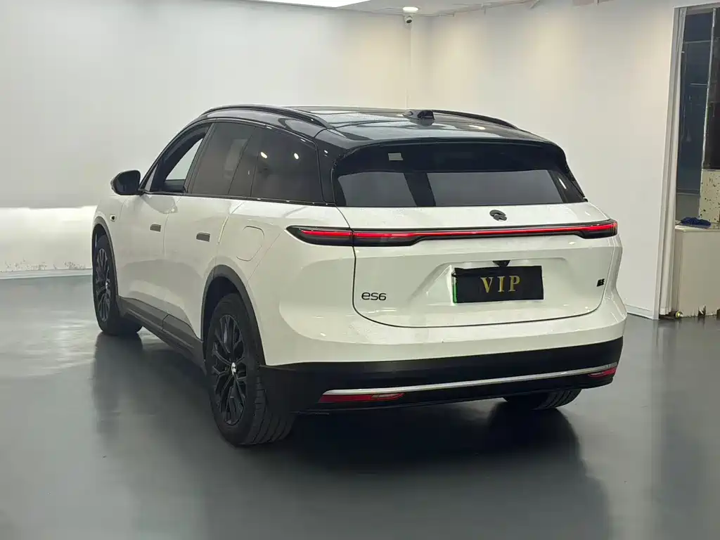 NIO ES6 — миниатюра 11