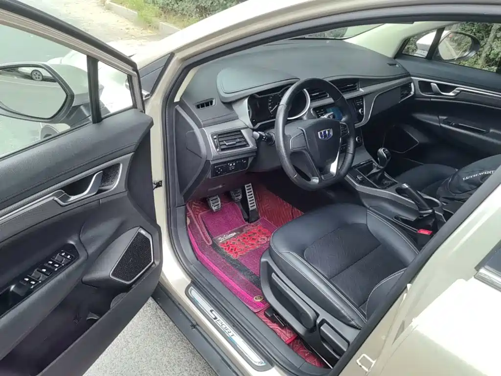 Geely Emgrand GS — миниатюра 16