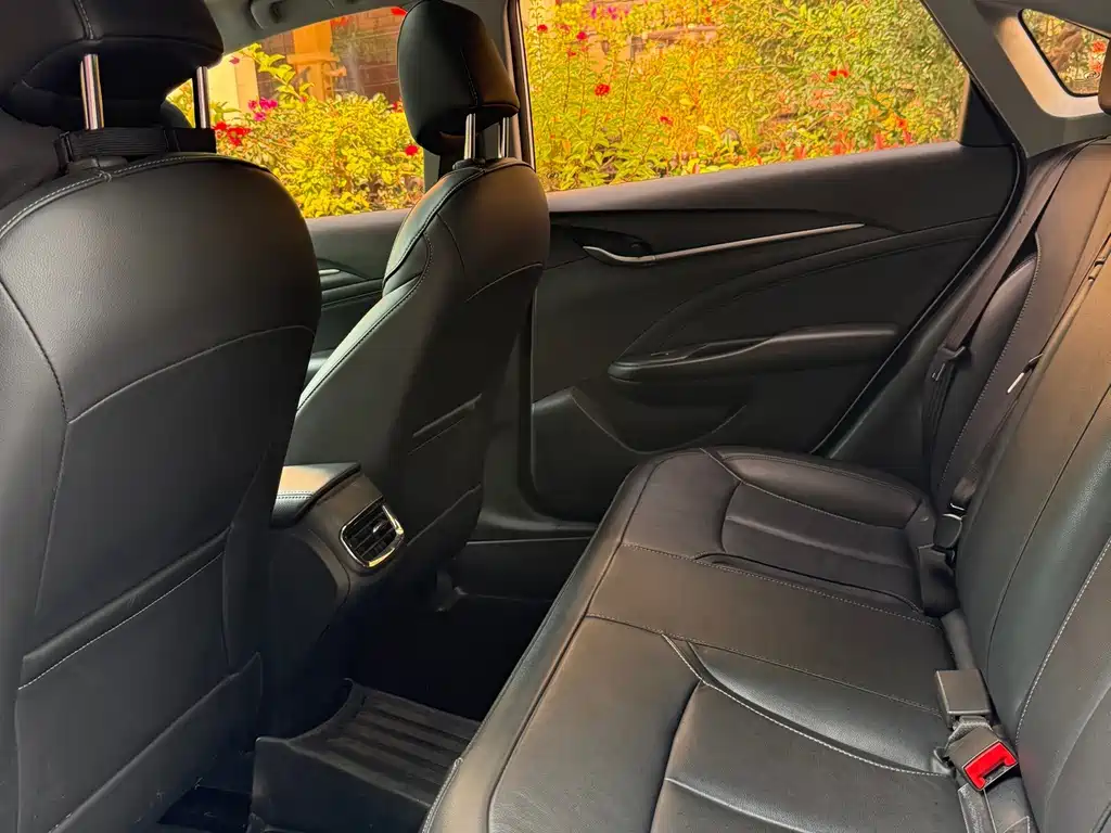 Buick Excelle — миниатюра 6
