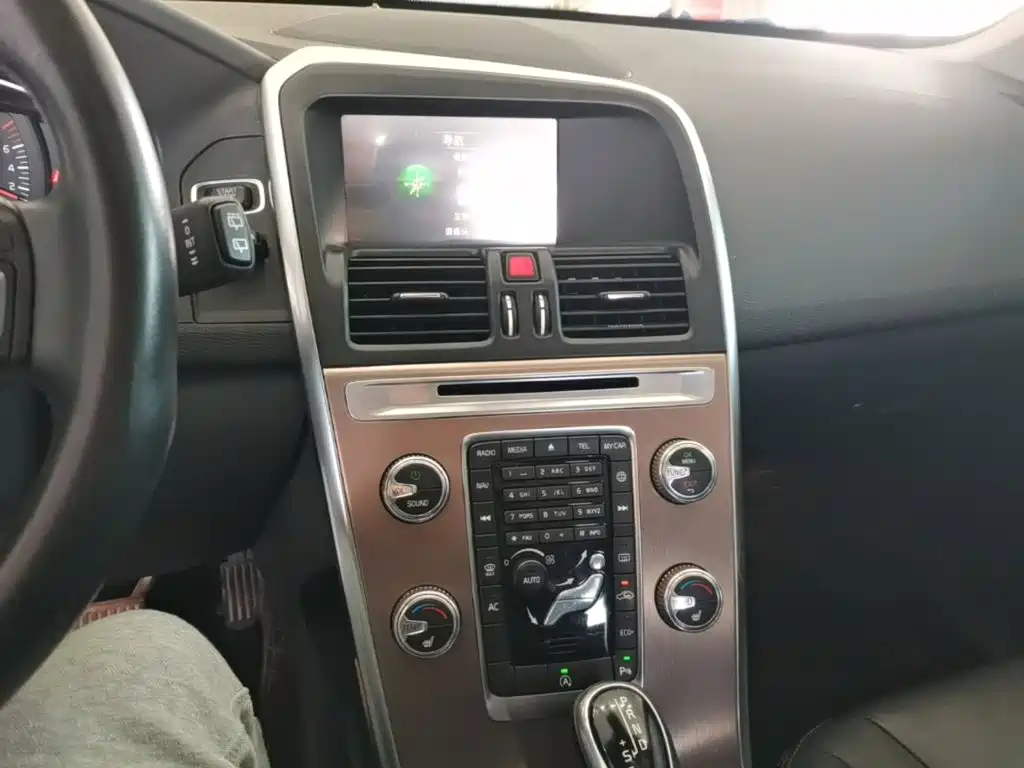 Volvo XC60 — миниатюра 13
