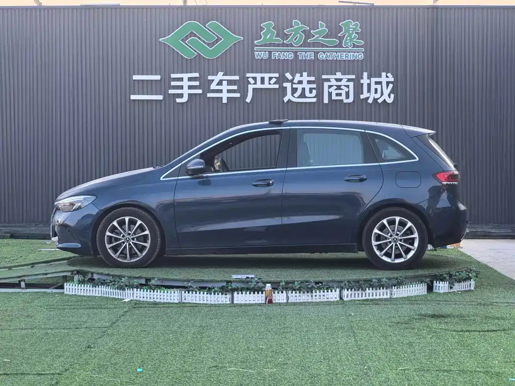 MERCEDES-BENZ B CLASS