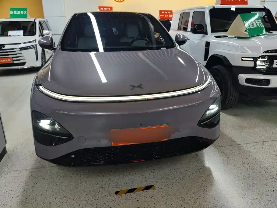 XPeng PengG7 — миниатюра 2