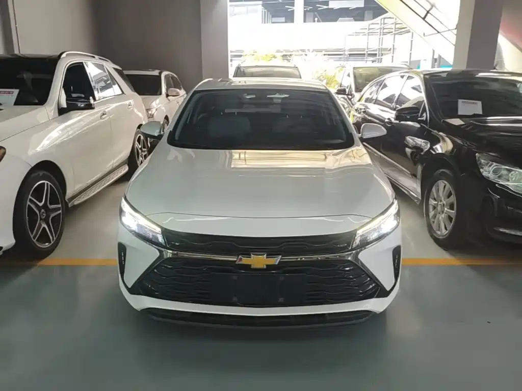 Chevrolet Monza — миниатюра 3