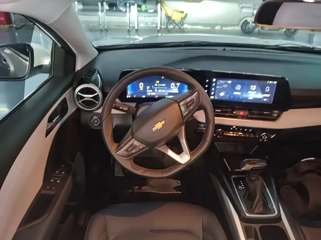 Chevrolet Monza — миниатюра 11