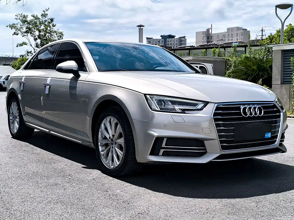 Audi A4L — миниатюра 2