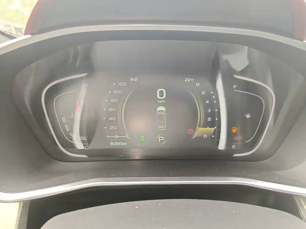 Geely Binyue — миниатюра 12