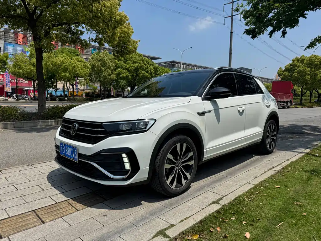 Volkswagen T-Roc 2023