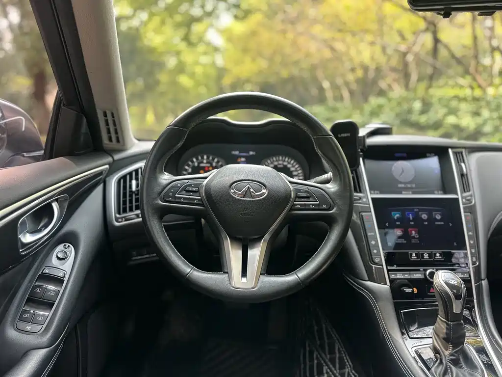 Infiniti Q50L — миниатюра 13