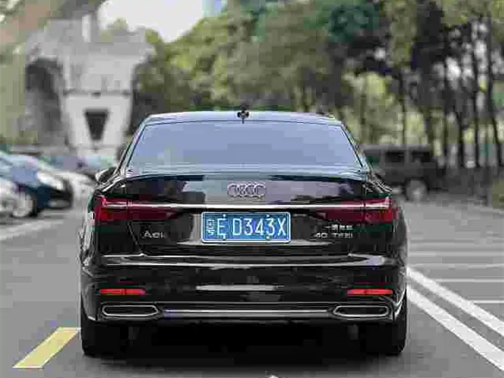 Audi A6L — миниатюра 4