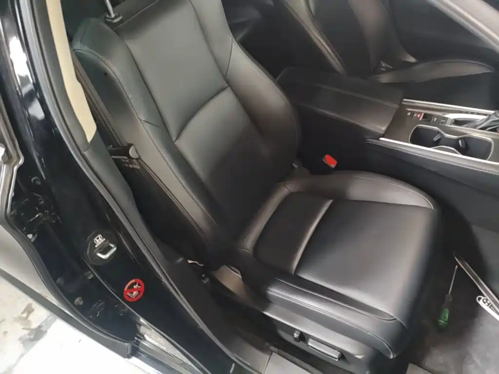 Honda Accord — миниатюра 25