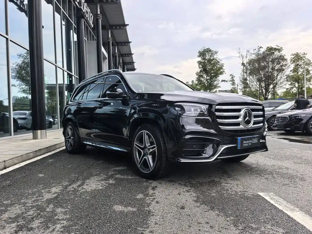 MERCEDES-BENZ GLS