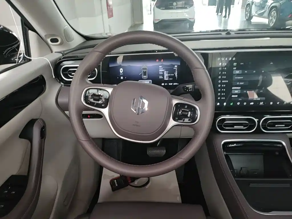 Leapmotor Leapmotor C11 — миниатюра 11