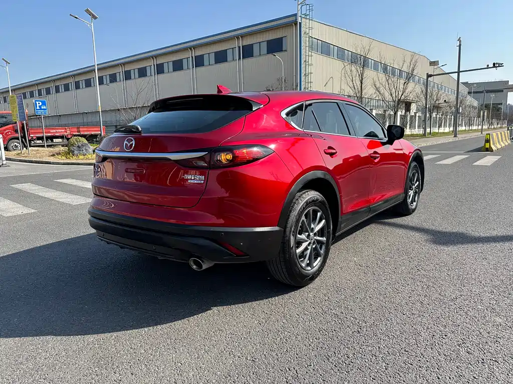 MAZDA CX 4