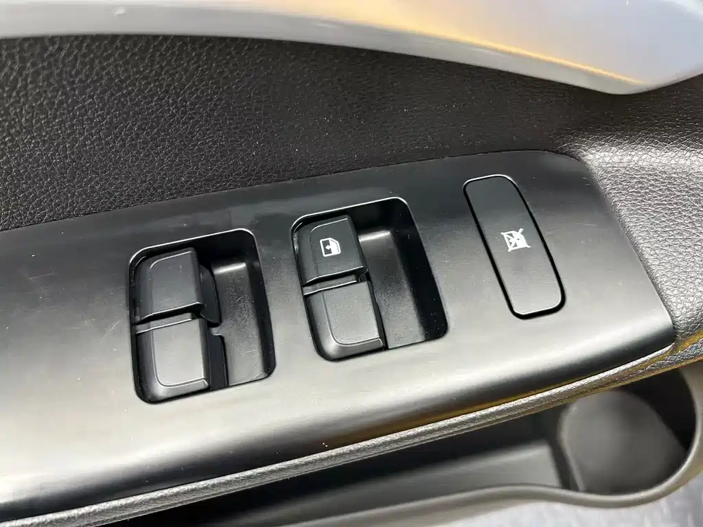 Kia KX1 1.4L CVT Fun Enjoy Sunroof Model, фото 10