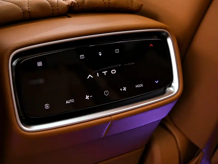 AITO AITO M9 — миниатюра 17