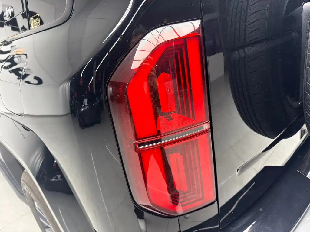 FANG CHENG BAO LEOPARD 5