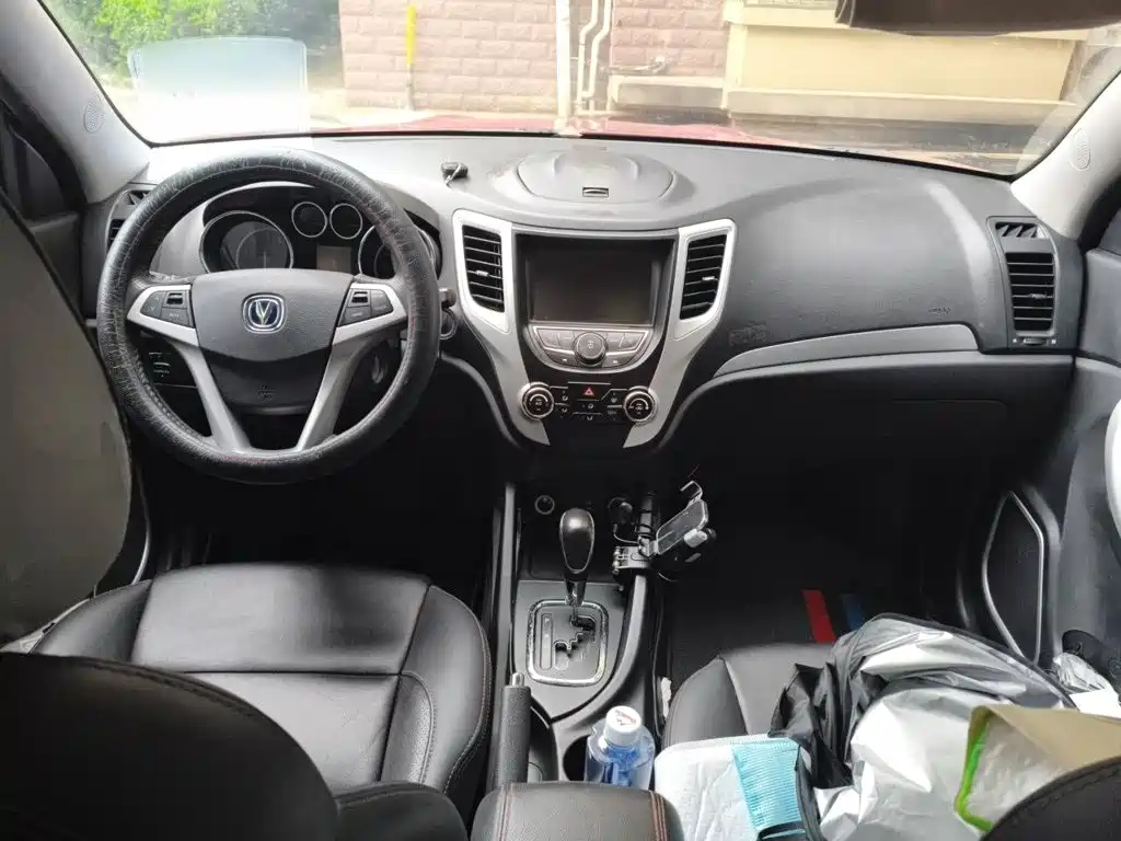 Changan CS35 — миниатюра 10