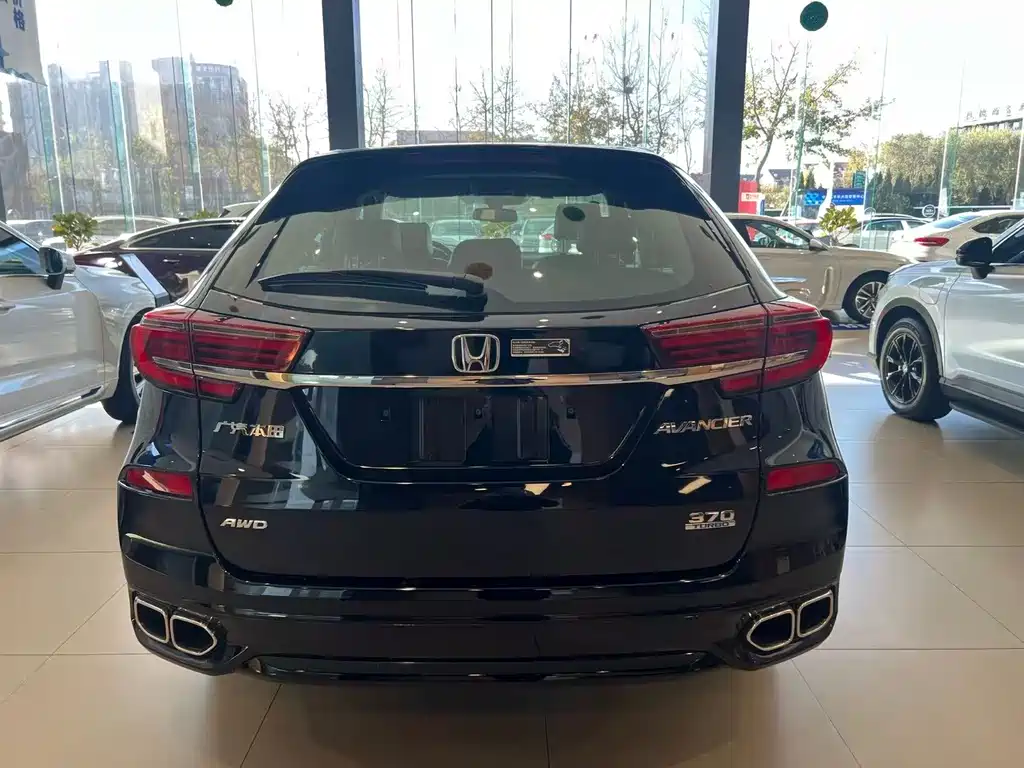 HONDA CROWN ROAD