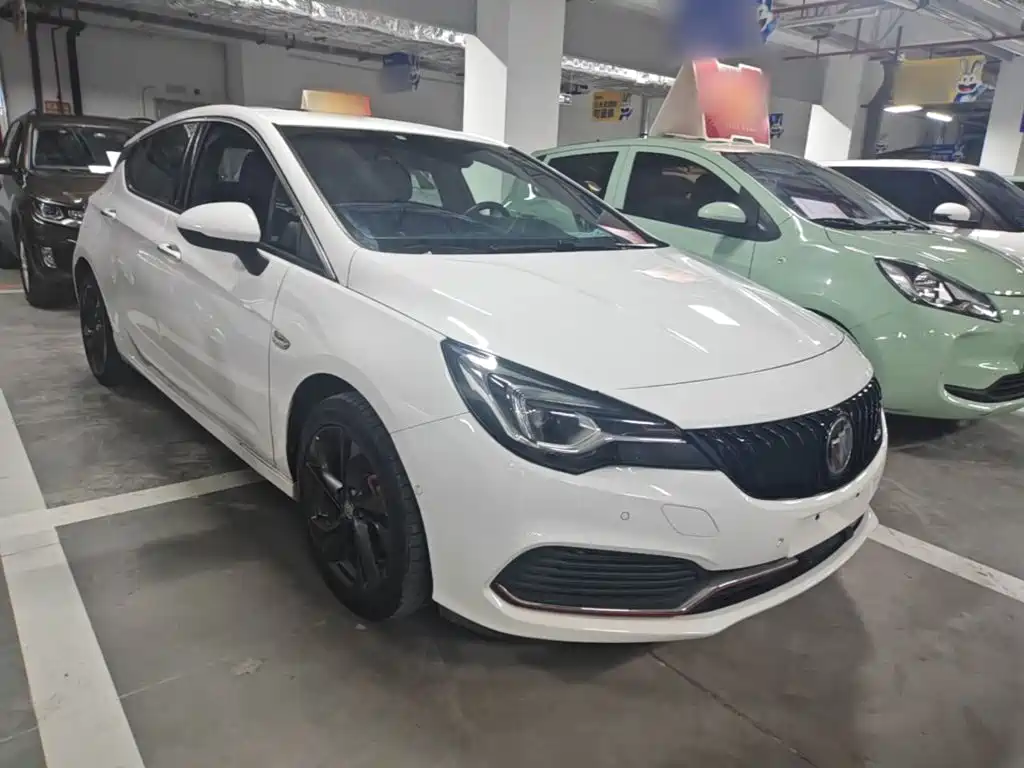 Buick Verano — миниатюра 4