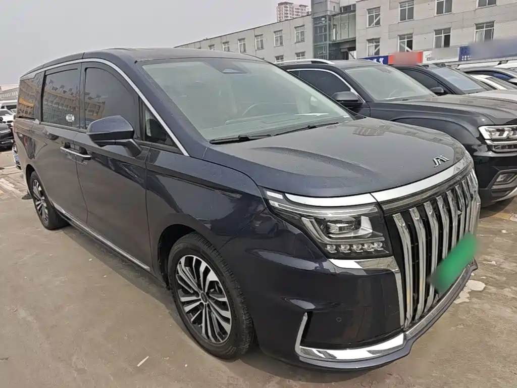 JAC Refine Refine RF8 — миниатюра 4