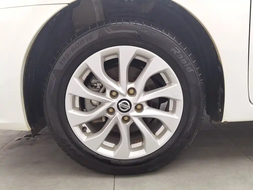 Nissan Sylphy — миниатюра 17