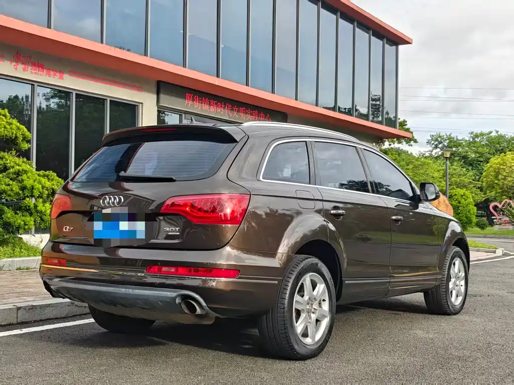 Audi Q7 — миниатюра 17