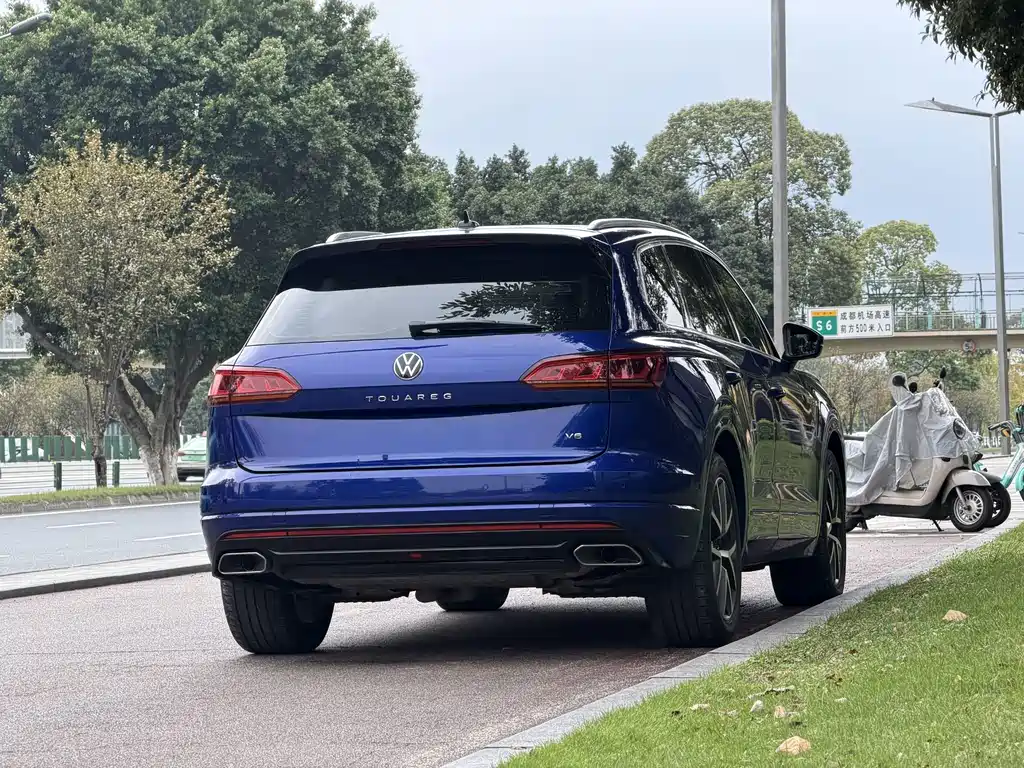 Volkswagen Touareg — миниатюра 4