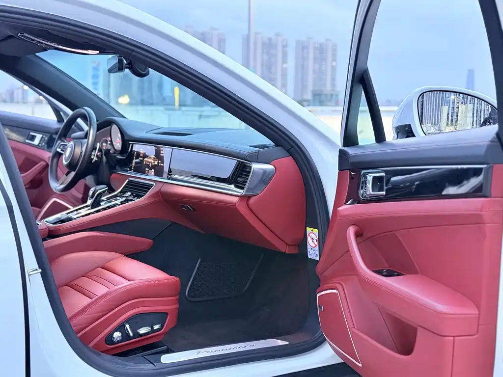 Porsche Panamera — миниатюра 7