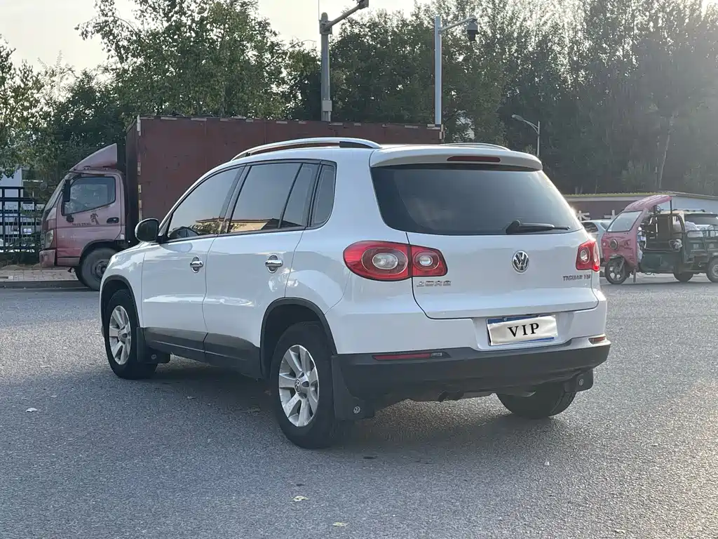 Volkswagen Tiguan — миниатюра 9