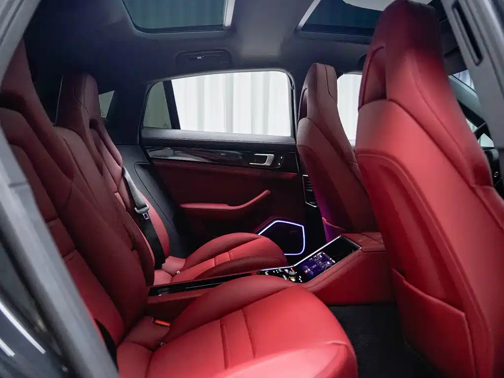 Porsche Panamera — миниатюра 13
