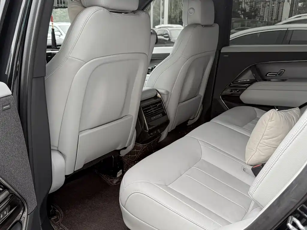 Land Rover Sport — миниатюра 7