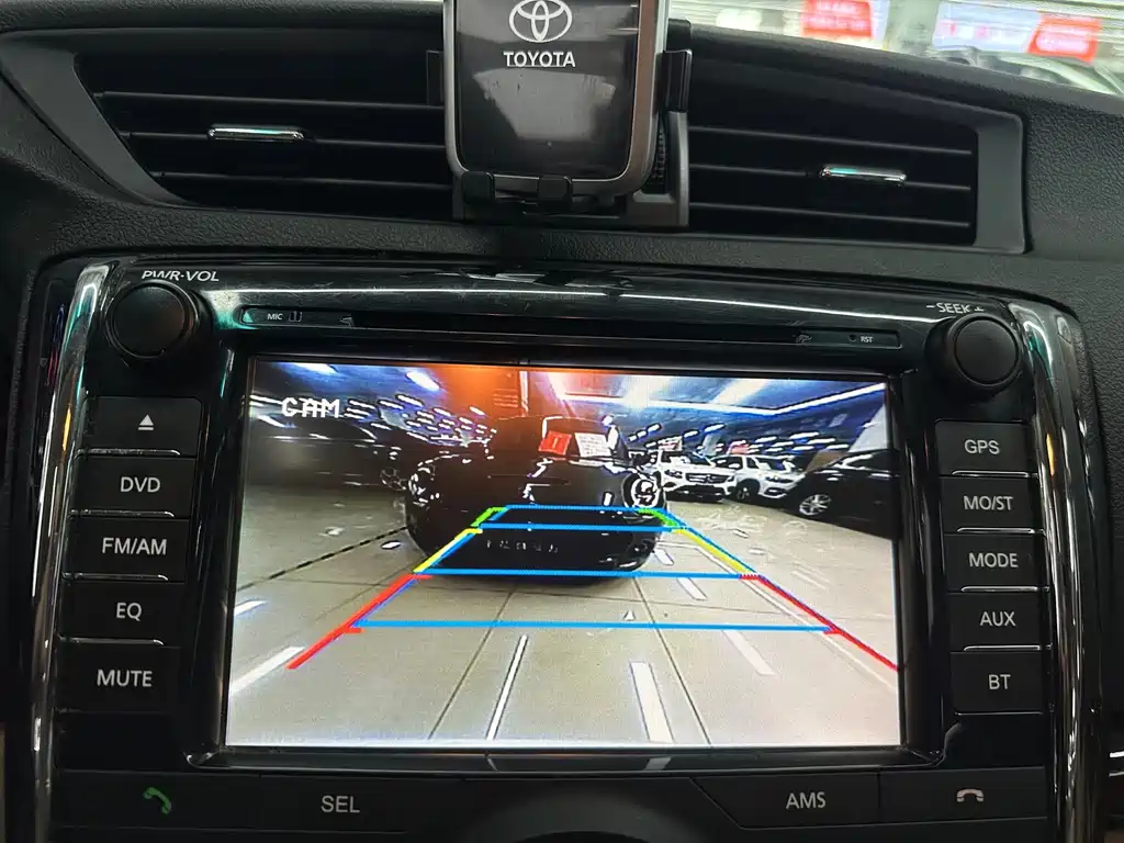 Toyota Reiz — миниатюра 13