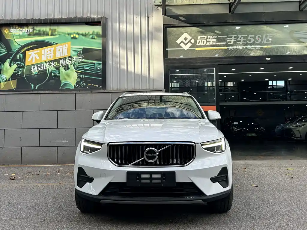 Volvo XC40 — миниатюра 6