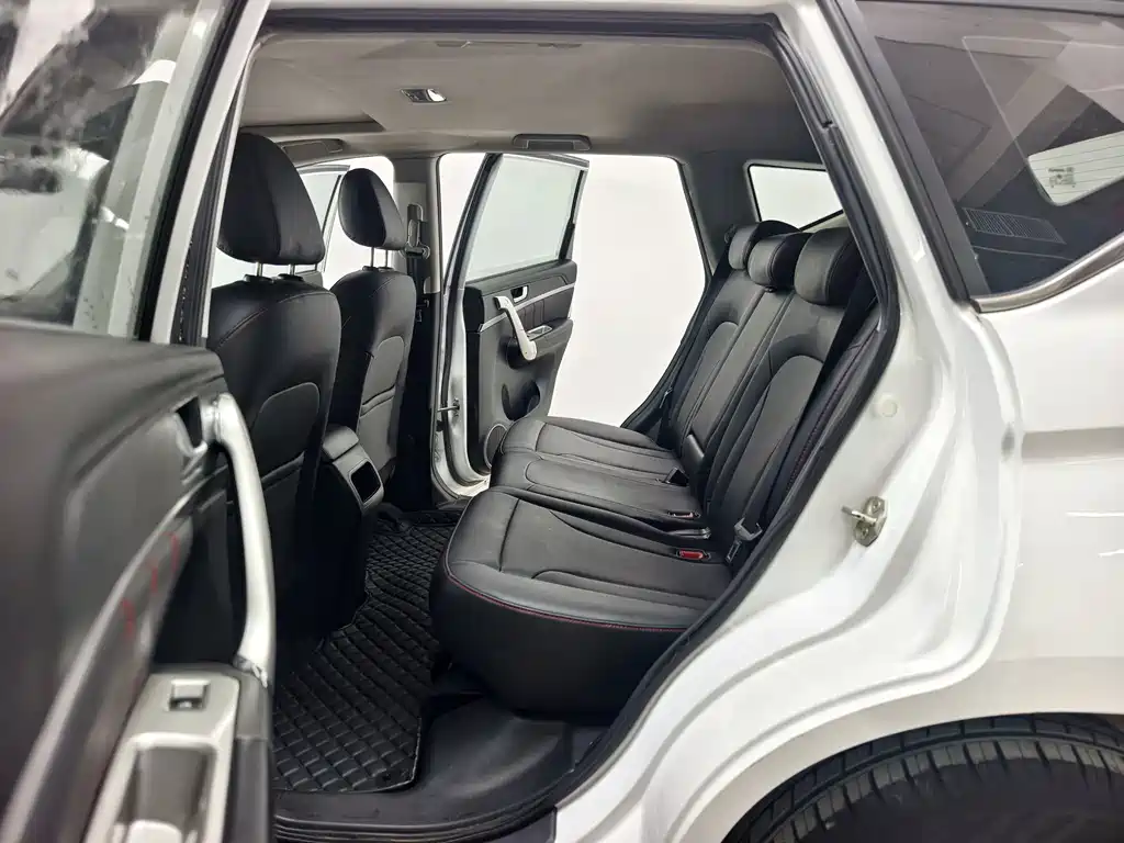 Haval M6 — миниатюра 13