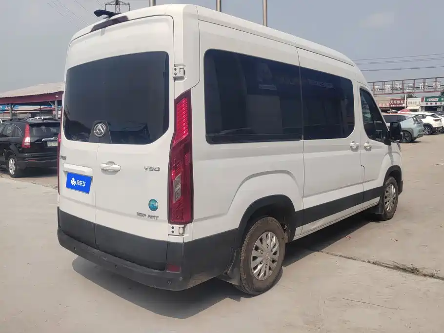 Maxus V90 — миниатюра 3