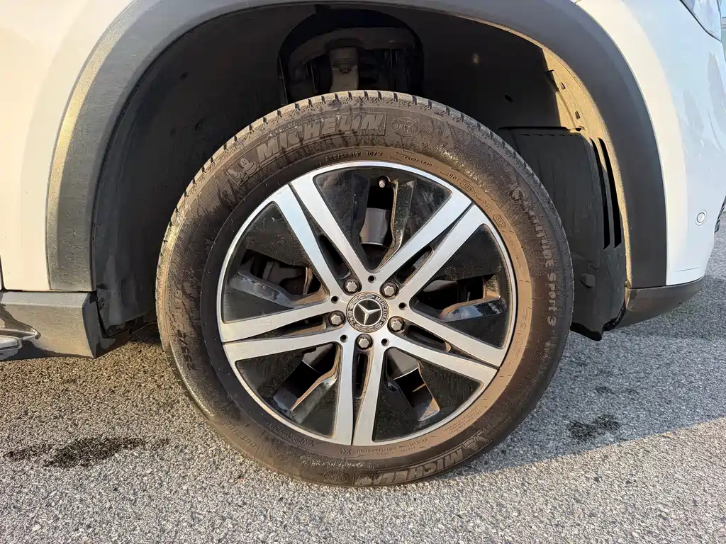 Mercedes-Benz GLE (Import) — миниатюра 4
