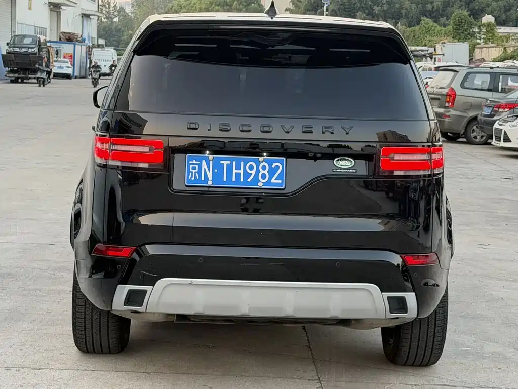 Land Rover Discovery — миниатюра 8