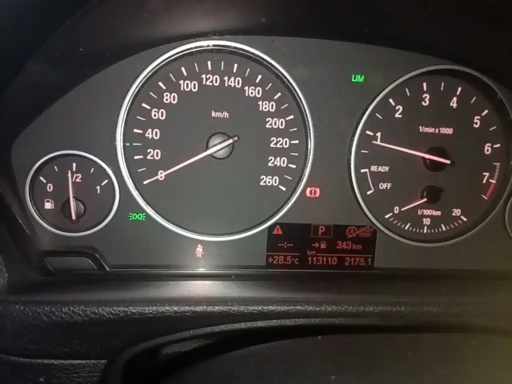 BMW 3 Series — миниатюра 12