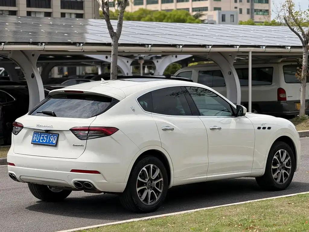 Maserati Levante 2022 2.0T GT