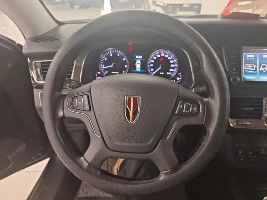 Hongqi Hongqi H7 — миниатюра 14