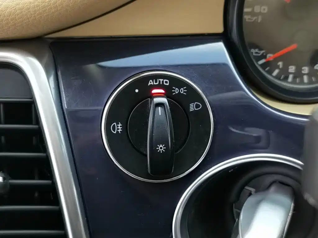 Porsche Panamera — миниатюра 20