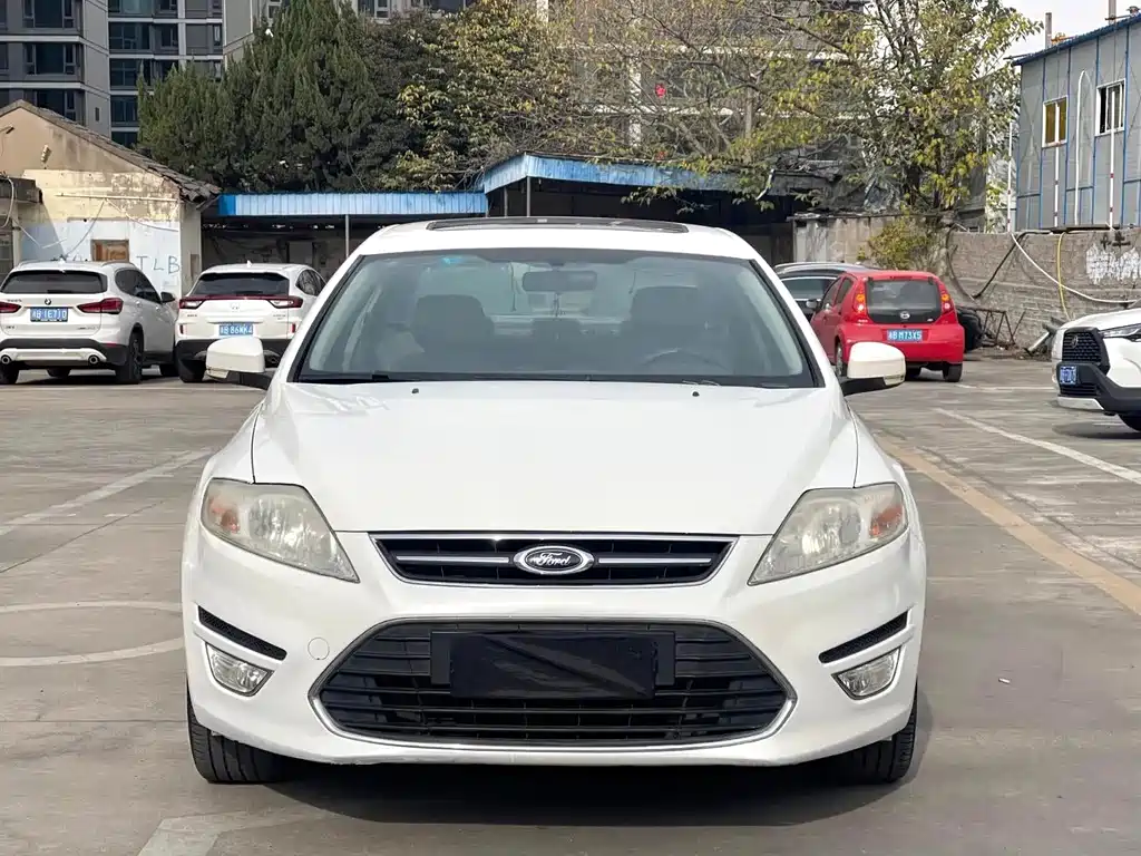 Ford Mondeo — миниатюра 2