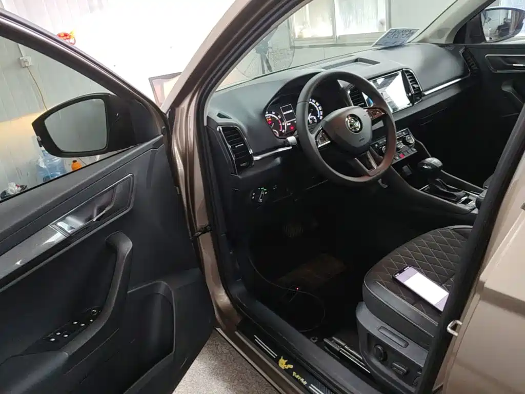 Skoda Karoq — миниатюра 16