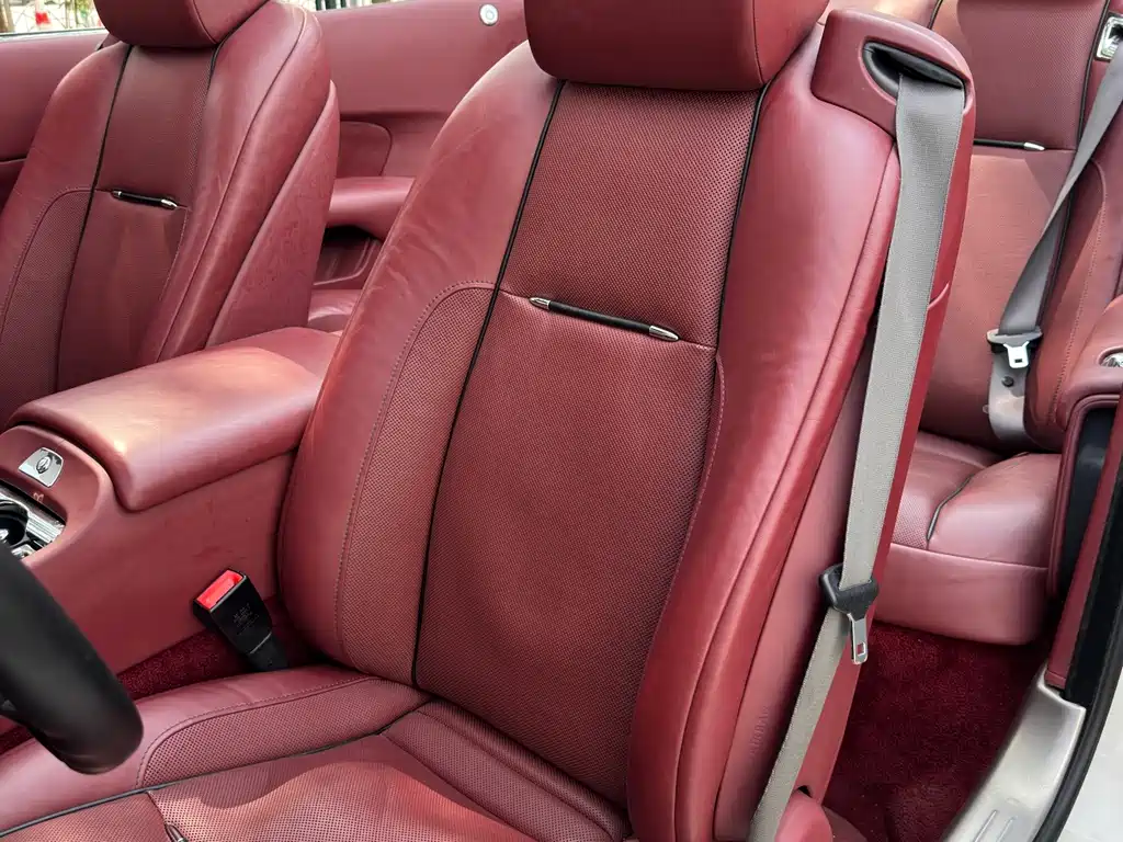 Rolls-Royce Dawn — миниатюра 12