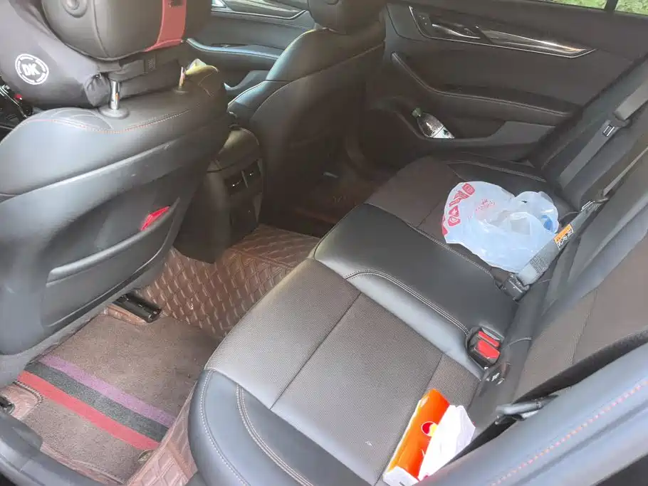Cadillac CT5 — миниатюра 11