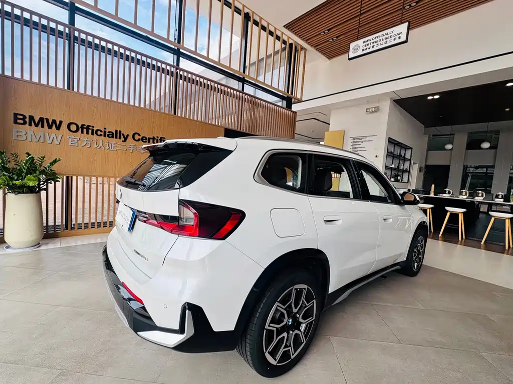 BMW X1 — миниатюра 5