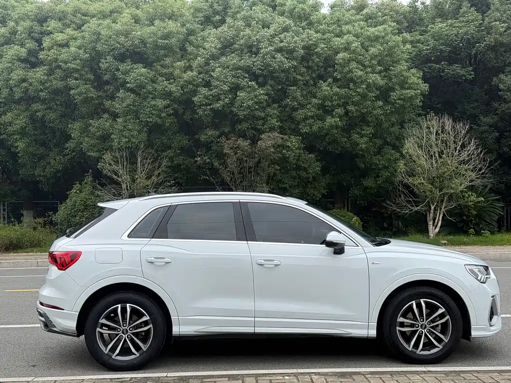 Audi Q3 — миниатюра 4
