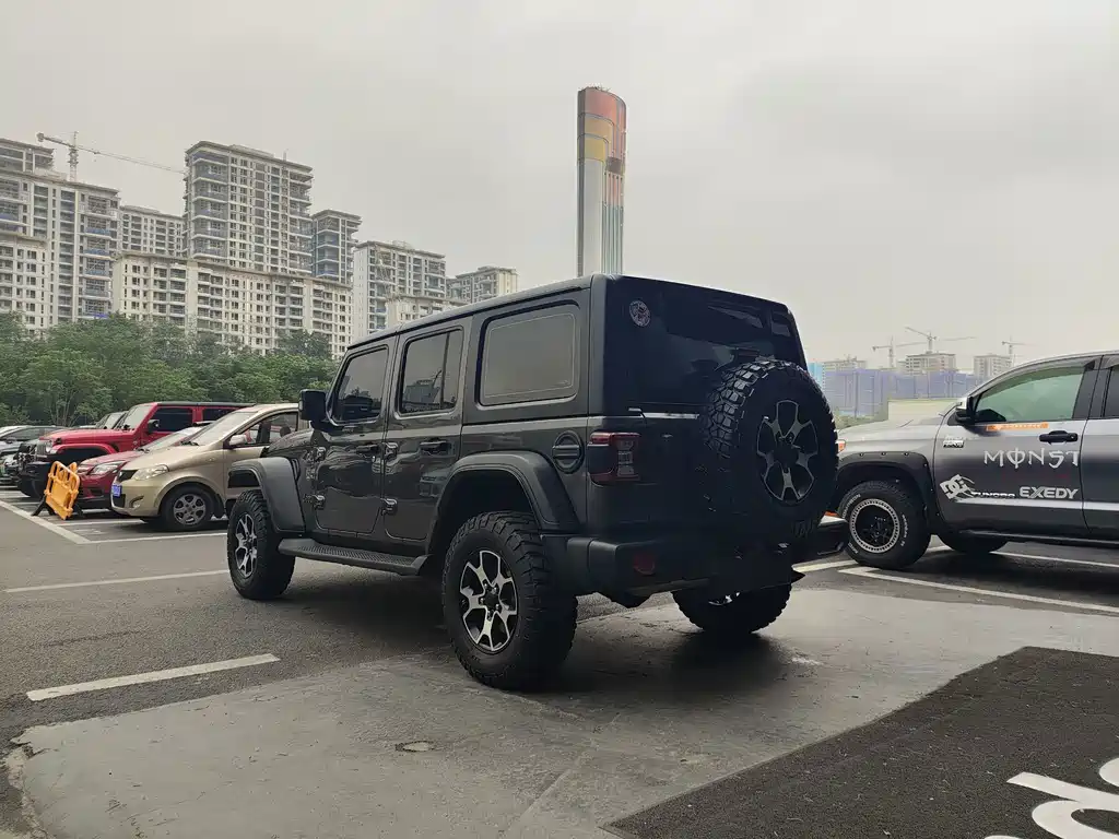 Jeep Wrangler — миниатюра 15
