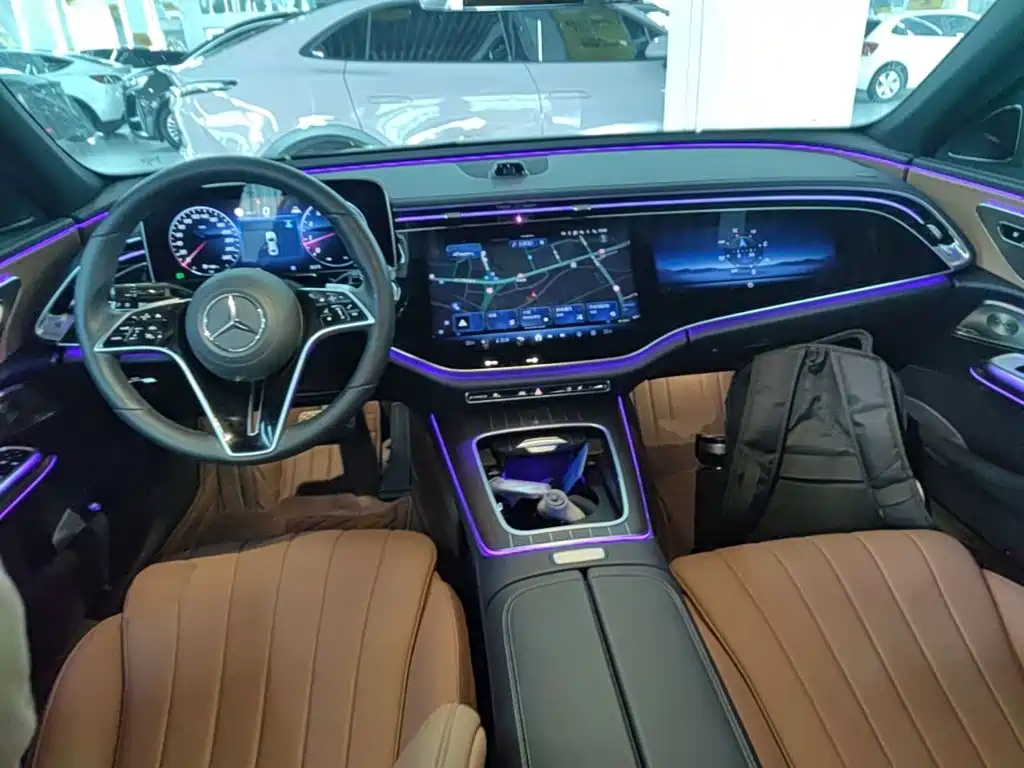 Mercedes-Benz E-Class — миниатюра 10