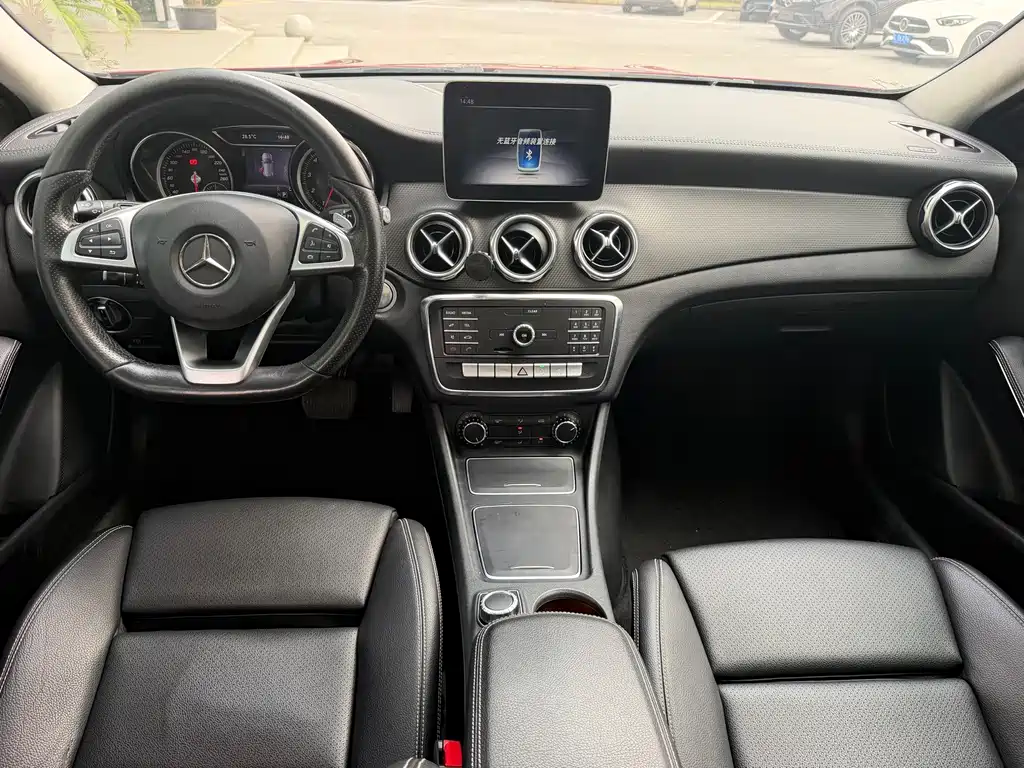 Mercedes-Benz GLA — миниатюра 13